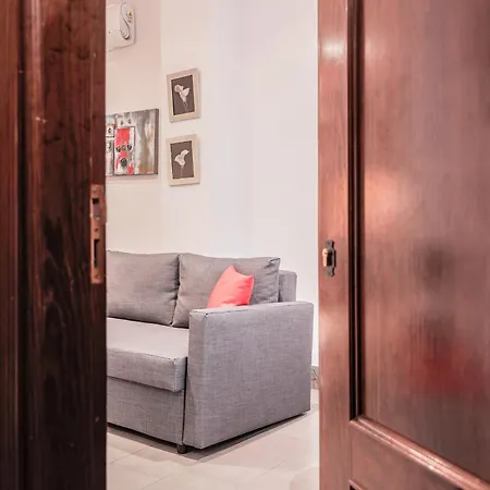 Nice Apartament In Triana Sevilla Exterior photo